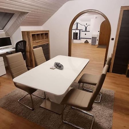 Gemuetliche Wohnung Am Waldrand Thierhaupten Екстериор снимка